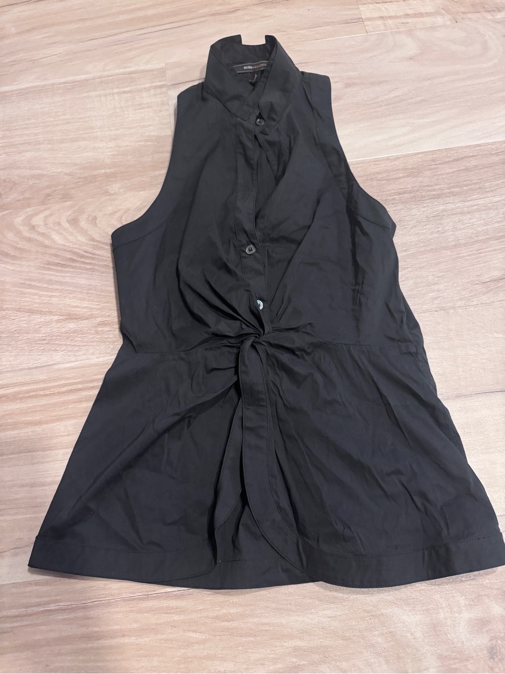 BCBG Black Sleeveless Button Front sleeveless top